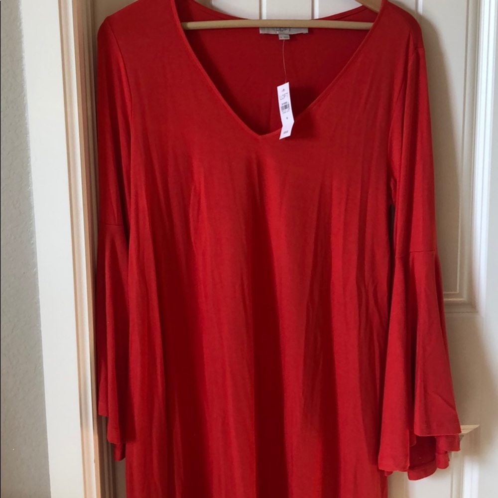 Fabulous red -sleeve dress!
